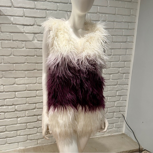 Ombre Faux Fur Vest Cream Plum Purple Shaggy Statement Festival Boho Glam BNWT - Picture 16 of 16